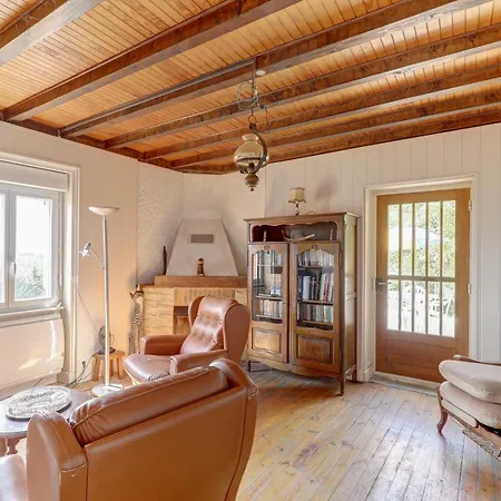 Les Bois Noirs - Appt Vue Montagne Дом отдыха Arconsat